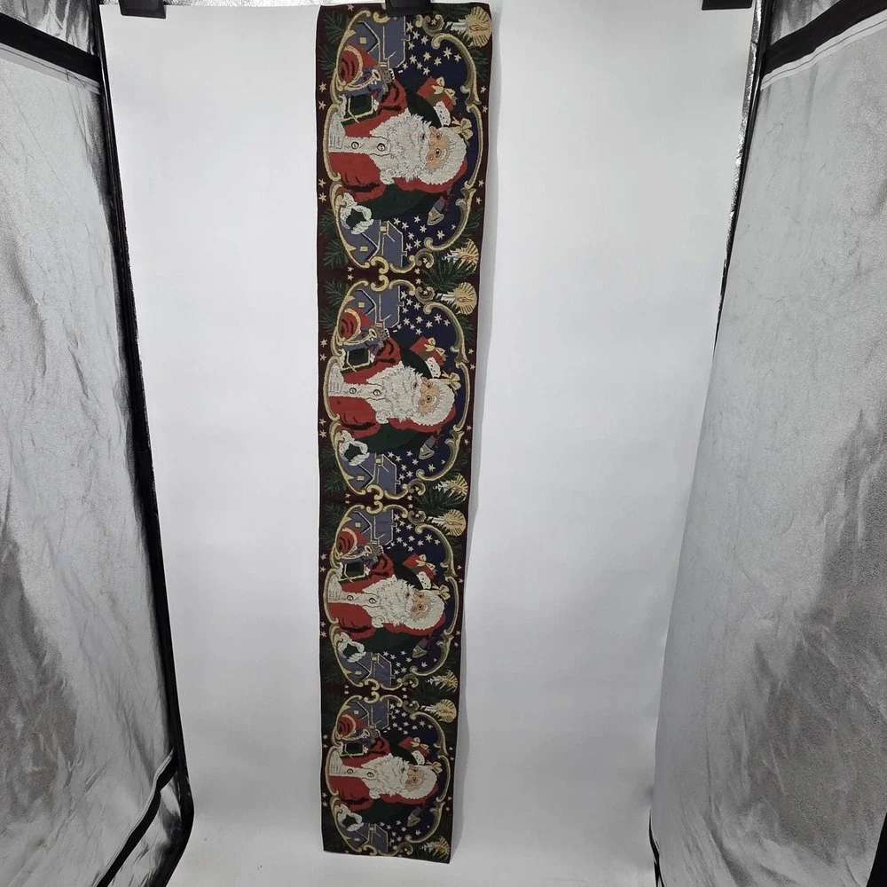Santa Claus Tapestry Christmas Table Runner 72